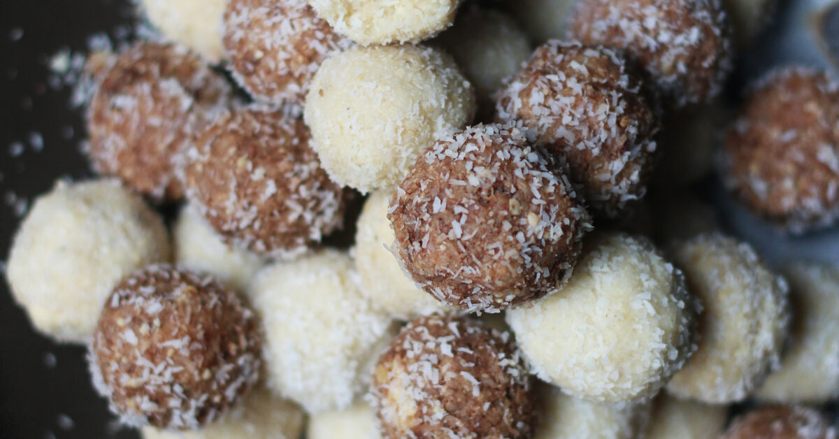 Chocolate Coconut Ladoo Instant Minute Recipe That Will Impress