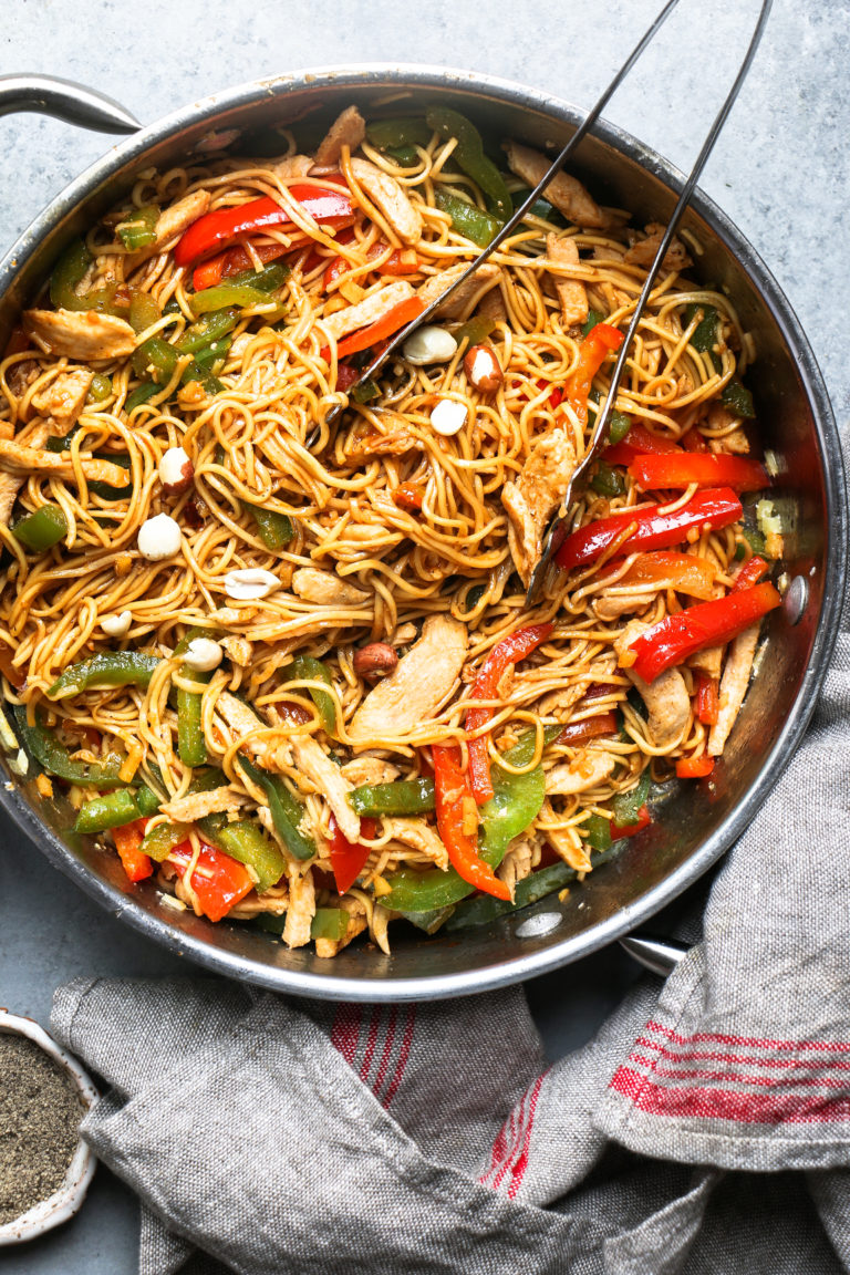 Easy and Quick Chicken Lo mein- simple 15 minute recipe idea