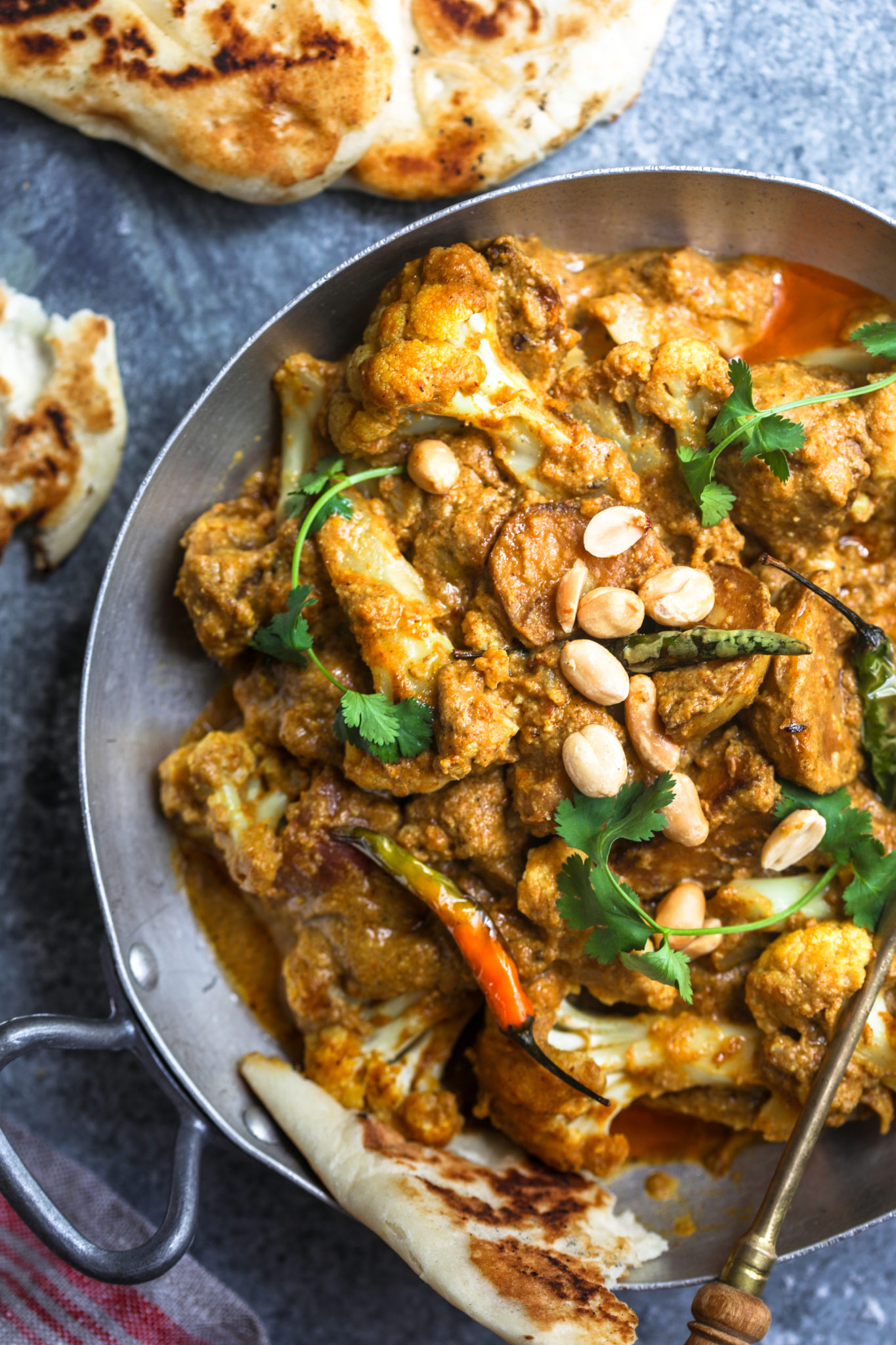 Cauliflower Potato Curry |#cauliflowerandpotatocurry #vegancurry