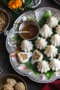 Modak/Kozhukkatai/Sweet dumplings with sesame and coconut #modak #kozhukkatai